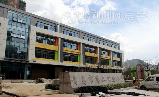 青島市實驗小學已派邱皓坤擔任學校校長