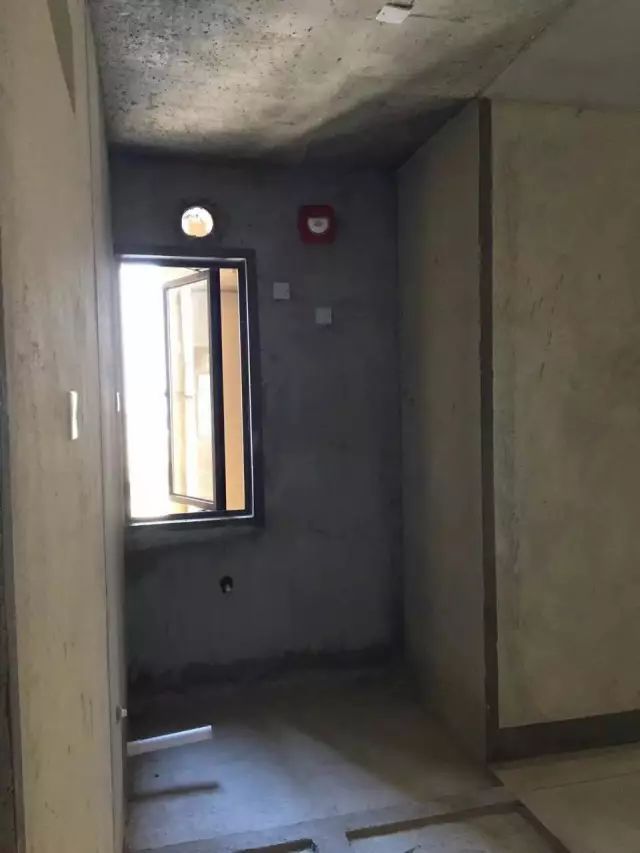 記者輾轉找到了部分回遷戶