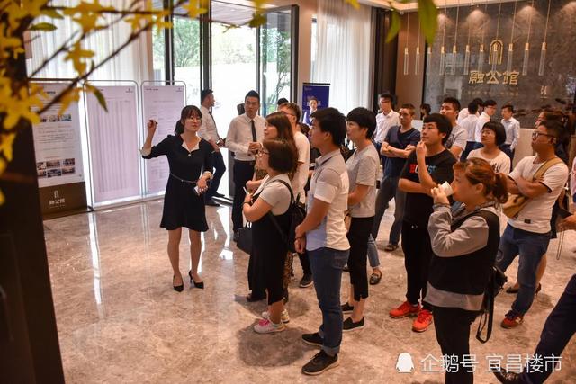 大多數(shù)樓盤找房產中介并不會更便宜